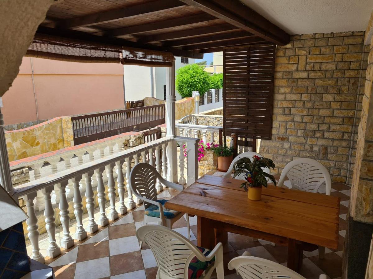 Apartments Tuka Near The Beach Vir Extérieur photo