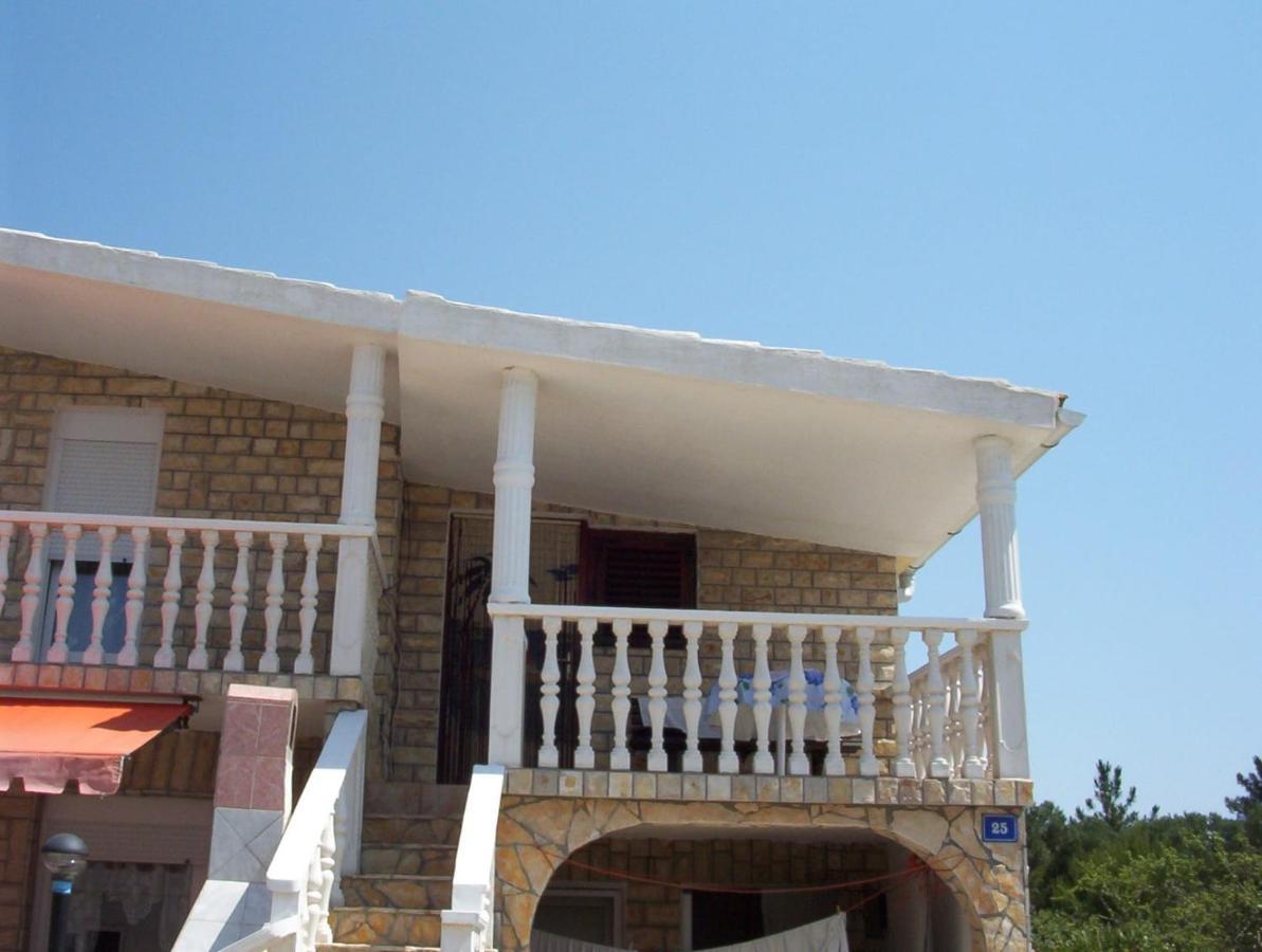 Apartments Tuka Near The Beach Vir Extérieur photo